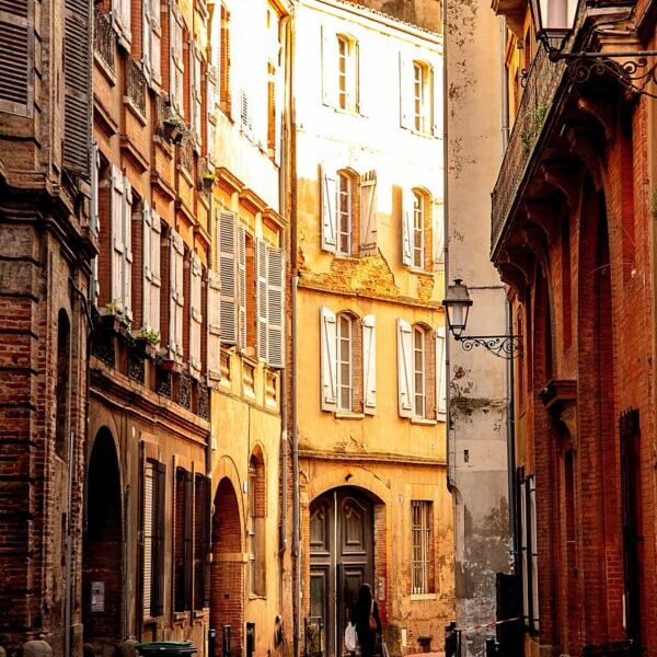 City street in France’s ville rose, Toulouse